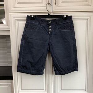 Esprit women’s long shorts
